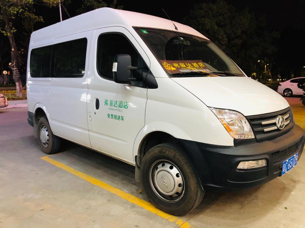 Frida Hotels Guangzhou Baiyun International Airport מראה חיצוני תמונה