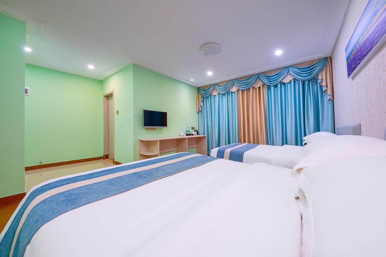 Frida Hotels Guangzhou Baiyun International Airport מראה חיצוני תמונה