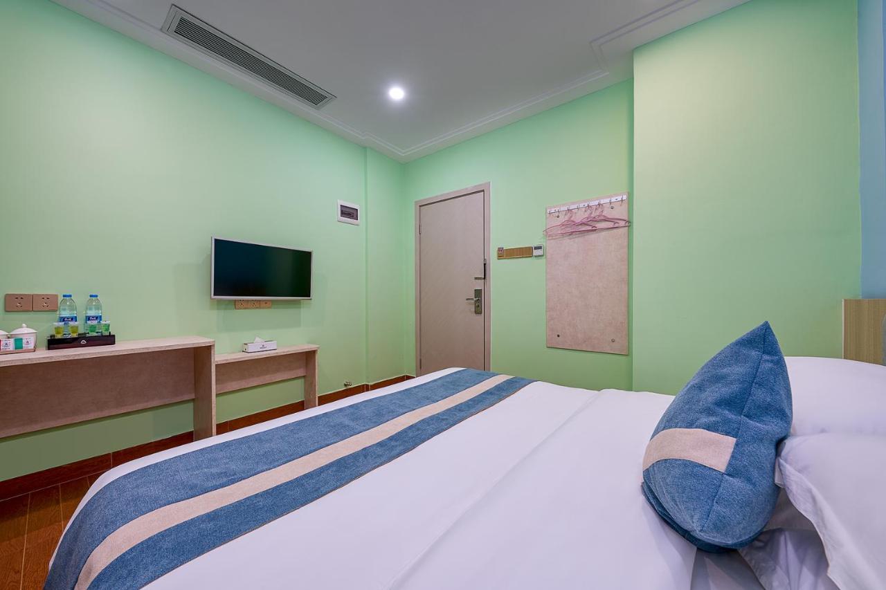 Frida Hotels Guangzhou Baiyun International Airport מראה חיצוני תמונה